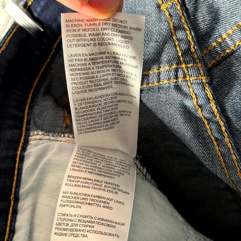 Levi's 502‎ Taper Fit Jeans Mens 54 Blue Denim Cotton Logo Dark Wash Casual